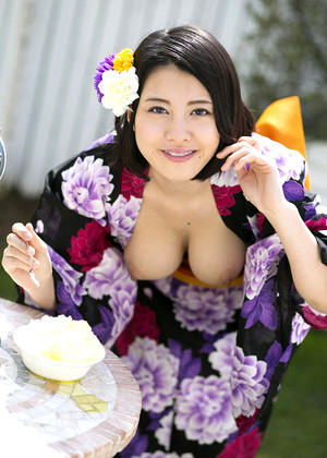 China Matsuoka 松岡ちな