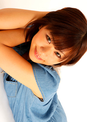 Hitomi Yasueda 安枝瞳