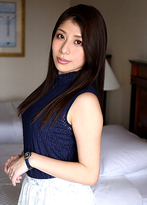 Mai Kinami 木南麻衣