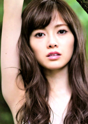 Mai Shiraishi 白石麻衣