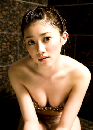 Mikie Hara 原幹恵