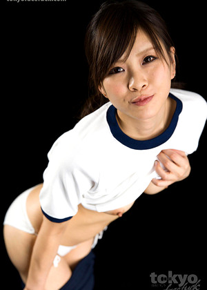 Mio Arisaka 有坂未央